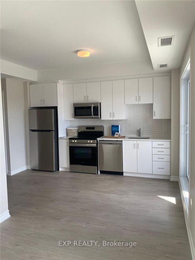 502 - 1350 Hemlock Rd, Condo with 0 bedrooms, 1 bathrooms and null parking in Ottawa ON | Image 8