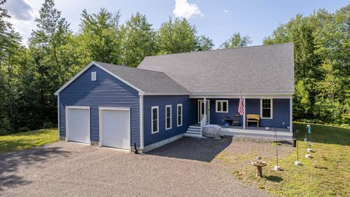 427 Upper Guinea Rd, Lebanon, ME, 04027-4405 | Card Image