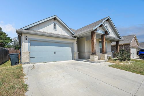 1441 Eagle Nest Dr, Azle, TX, 76020-5160 | Card Image