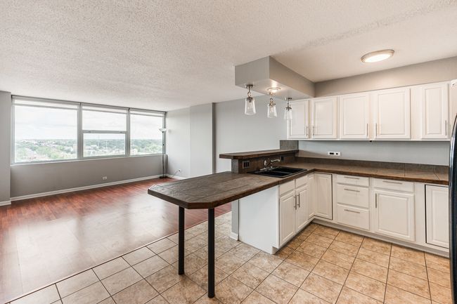 APT-1608 - 7234 W North Ave, Condo with 1 bedrooms, 1 bathrooms and 1 parking in Elmwood Park IL | Image 5