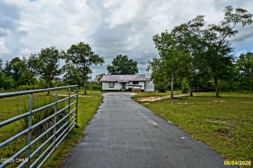 1025 Edison Ave, Alford, FL, 32420-7088 | Card Image