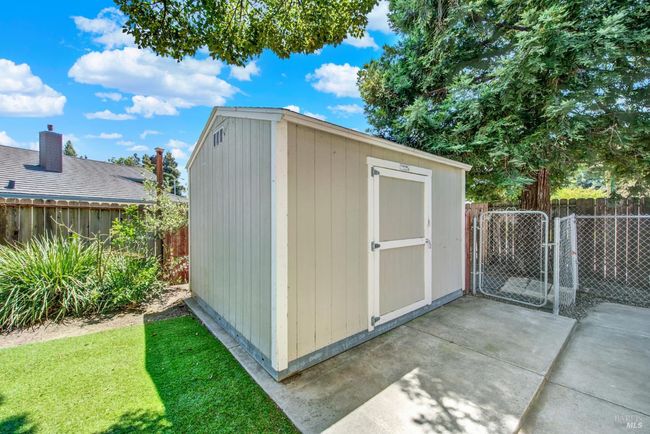 945 Hickory Avenue, House other with 3 bedrooms, 2 bathrooms and 2 parking in Fairfield CA | Image 68