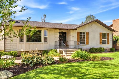 105 N Country Way, Fruit Heights, UT, 84037-2271 | Card Image