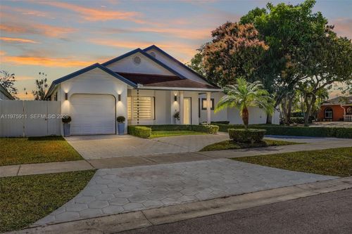 14360 Sw 156th Ter, Miami, FL, 33177-1076 | Card Image