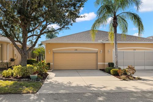 2346 Oakley Green Dr, SUN CITY CENTER, FL, 33573-7176 | Card Image