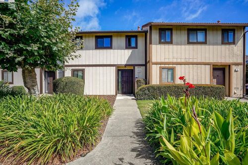 apt-28-2600 Giant Rd, San Pablo, CA, 94806-2892 | Card Image