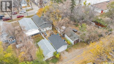 1207 Av D N, House other with 5 bedrooms, 2 bathrooms and null parking in Saskatoon SK | Image 2