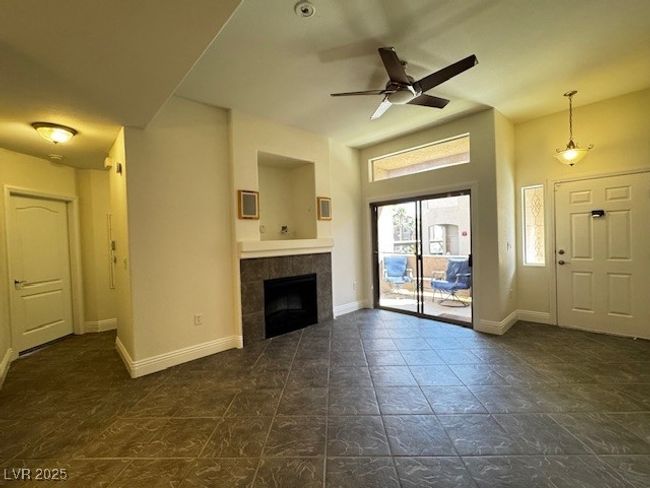 1010 - 8985 S Durango Dr, Condo with 3 bedrooms, 2 bathrooms and null parking in Las Vegas NV | Image 15
