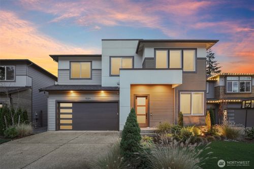 1224 222nd Ct Se, Sammamish, WA, 98075-5015 | Card Image