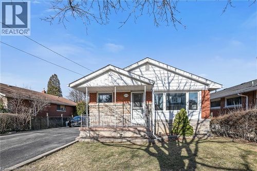 254 W 31st St, Hamilton, ON, L9C5G4 | Card Image