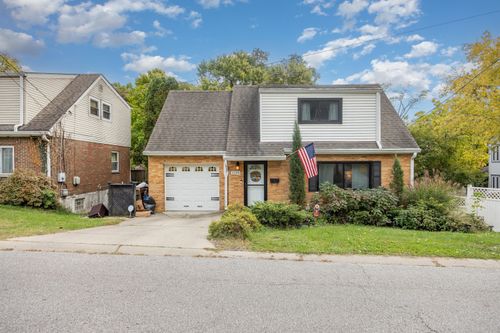 2206 New Linden Rd, Newport, KY, 41071-2617 | Card Image