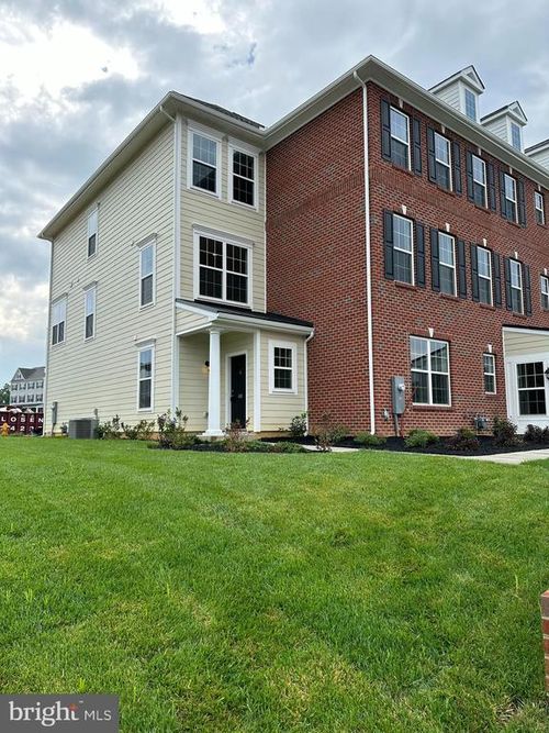 401 Lenape Way, CLAYMONT, DE, 19703-3359 | Card Image