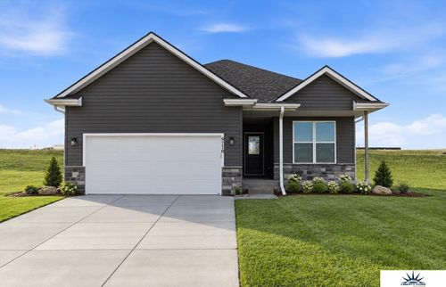 7719 N 95th Avenue, Omaha, NE, 68122 | Card Image