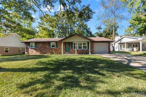 2237 Sherwood Dr, Cape Girardeau, MO, 63701-2451 | Card Image