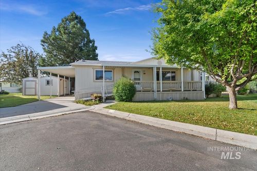 8236 W Vicksburg Ln, Boise, ID, 83714-6039 | Card Image