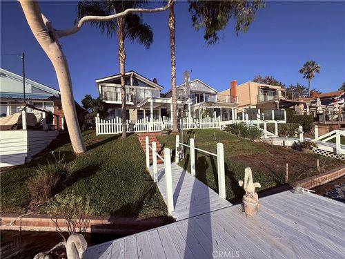 22831 Islamare, Lake Forest, CA, 92630 | Card Image