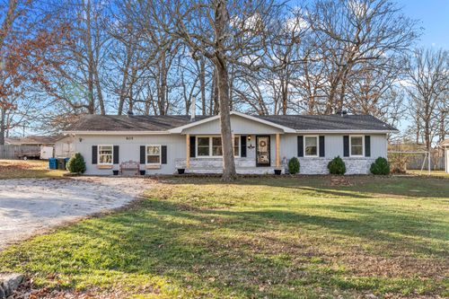 805 N Dogwood St, Strafford, MO, 65757-9395 | Card Image