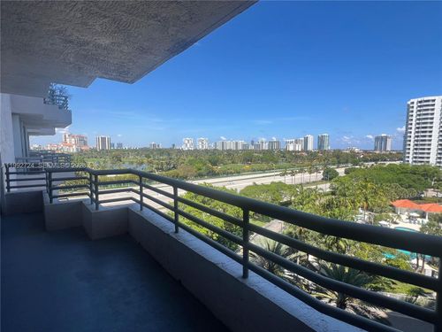 apt-909-3300 Ne 191st St, Aventura, FL, 33180-2444 | Card Image