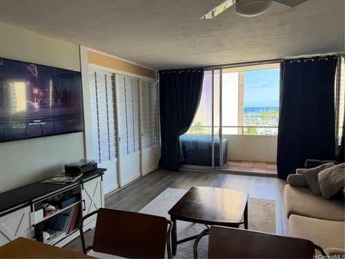 804-1676 Ala Moana Blvd, Honolulu, HI, 96815-1417 | Card Image