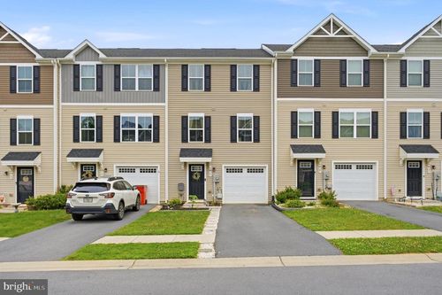 23 Wiggles Ct, MARTINSBURG, WV, 25403-1716 | Card Image