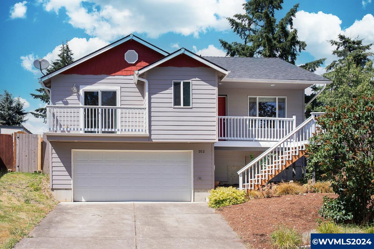 Harder Ave, Dallas, OR 97338