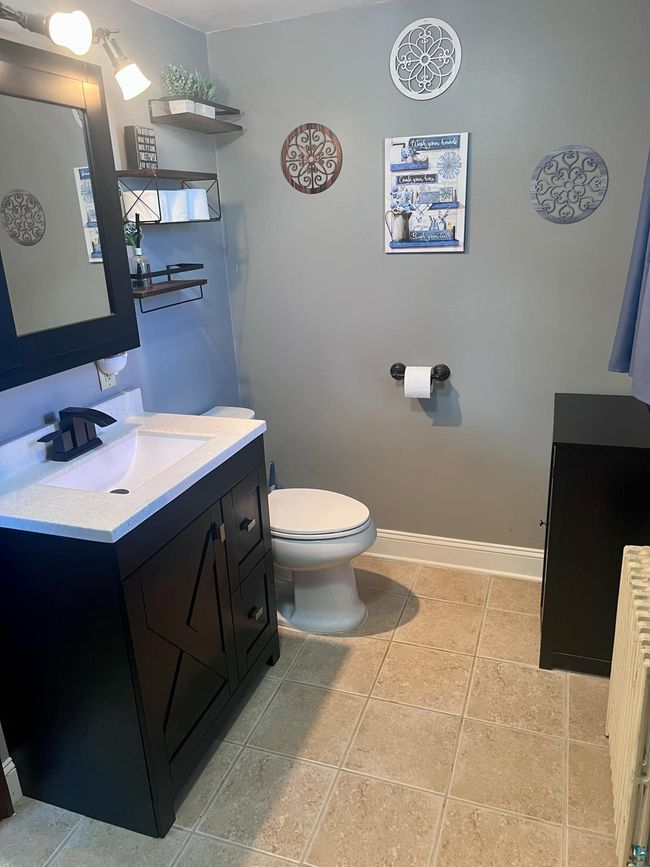 715 Garfield St, House other with 3 bedrooms, 2 bathrooms and null parking in Eveleth MN | Image 14