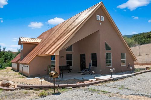 12001 N Highway 14, Cedar Crest, NM, 87008-9405 | Card Image