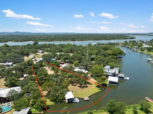 812 County Road 126, Kingsland, TX, 78639-3760 | Card Image