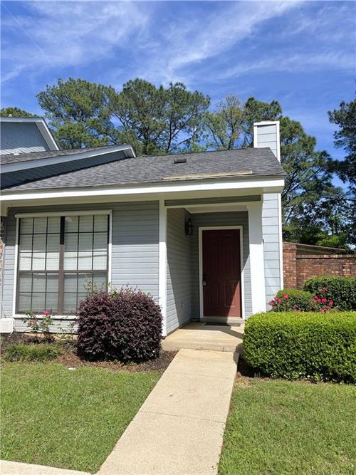 101-5900 Grelot Rd, Mobile, AL, 36609-3661 | Card Image