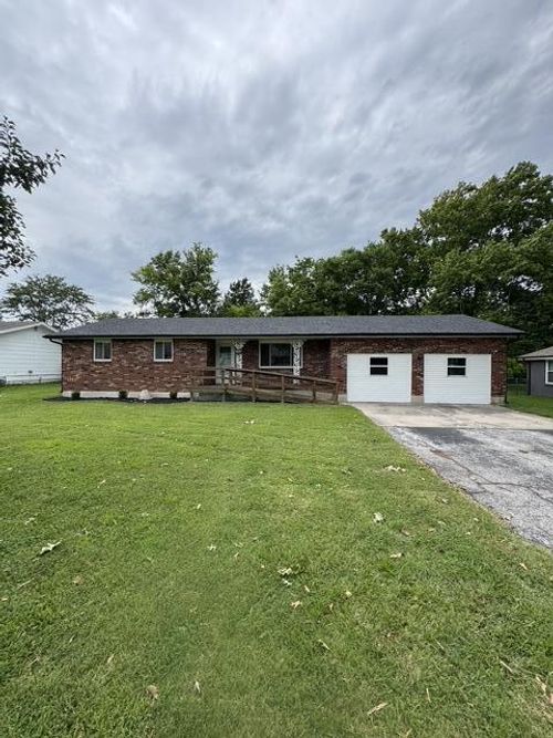 421 George St, Marshfield, MO, 65706-2393 | Card Image