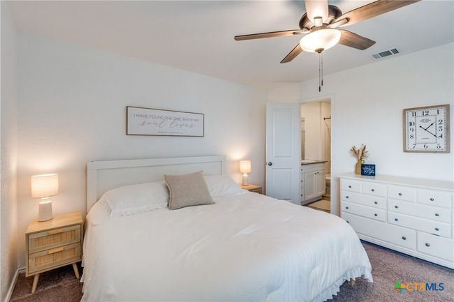 5652 Geronimo Cv, Townhouse with 3 bedrooms, 2 bathrooms and null parking in Seguin TX | Image 15