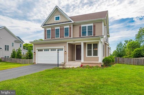 6665 Fayette St, HAYMARKET, VA, 20169-2912 | Card Image