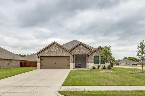 1604 Knoll Crest Dr, Kaufman, TX, 75142-3321 | Card Image