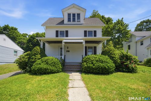 41 Jefferson Ave, Danbury, CT, 06810-7913 | Card Image