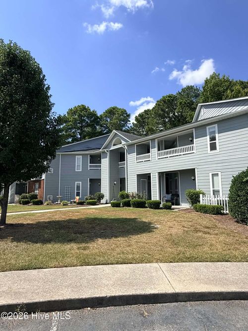 h-110 Breezewood Dr, Greenville, NC, 27858-8096 | Card Image