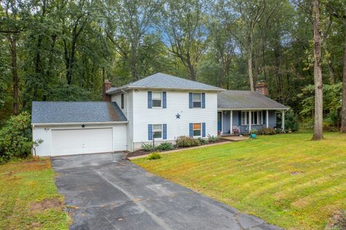 69 Sherwood Ln, Norwich, CT, 06360-5251 | Card Image