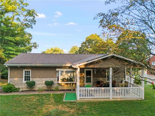 412 Center Church Rd, Canonsburg, PA, 15317-3504 | Card Image