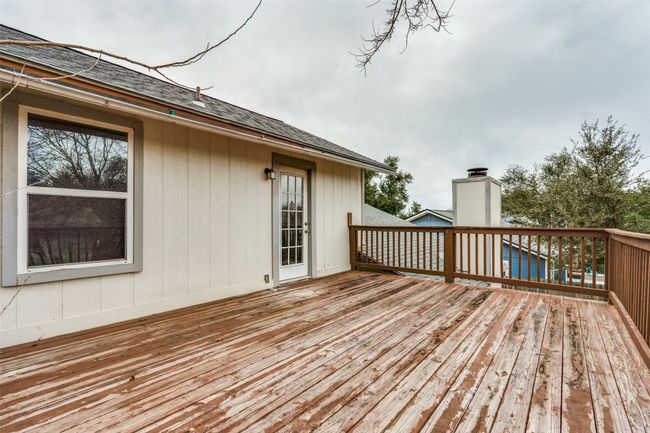 View of wooden terrace | Image 23