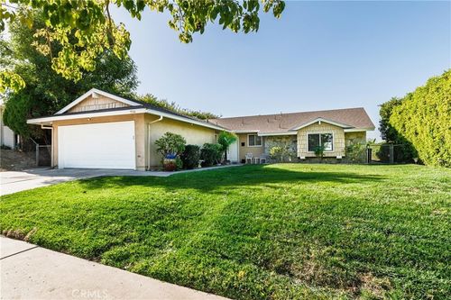 25141 Mackenzie St, Laguna Hills, CA, 92653-5106 | Card Image