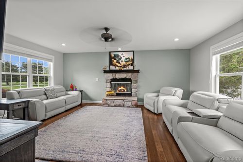 1600 Tuttle Rd, Mason, MI, 48854-9753 | Card Image