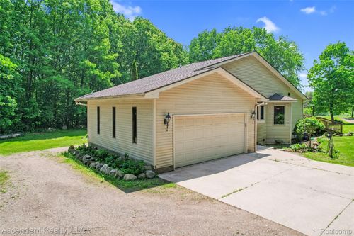 5735 Belle River Rd, Attica, MI, 48412 | Card Image