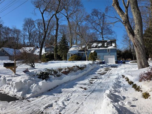 3 Tappen Dr, Melville, NY, 11747-1019 | Card Image