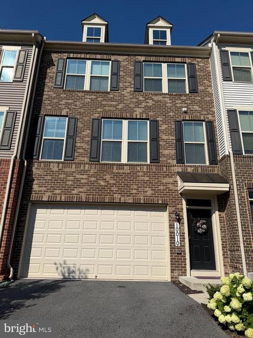 10010 Dorsey Ln, LANHAM, MD, 20706-2565 | Card Image