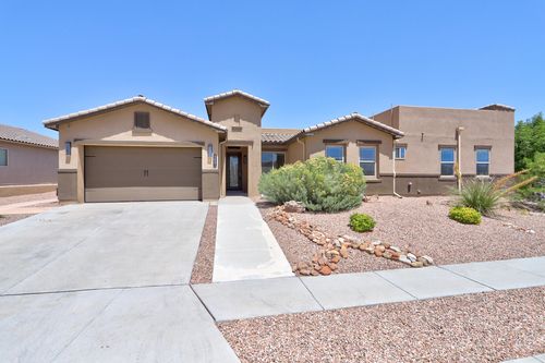 5601 Pikes Peak Loop Ne, Rio Rancho, NM, 87144-1012 | Card Image