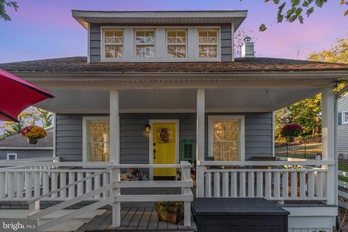 25 Creekside Dr, ENOLA, PA, 17025-2916 | Card Image