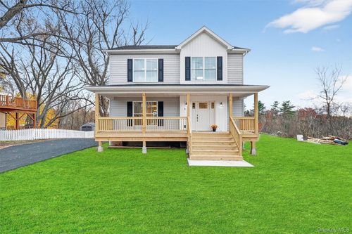 25 Teetsel St, Saugerties, NY, 12477-1210 | Card Image