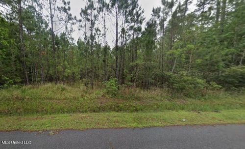 7268 Walthall St, Bay Saint Louis, MS, 39520-7933 | Card Image