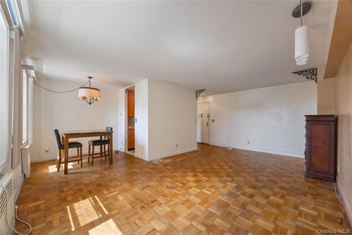 apt-c20-1304 Midland Ave, Yonkers, NY, 10704-1471 | Card Image