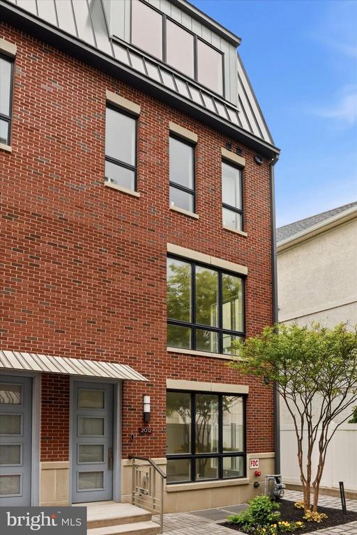 Residential in PHILADELPHIA 5