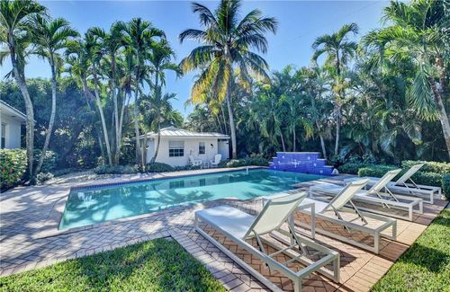 302 Nw 11th St, Delray Beach, FL, 33444-2955 | Card Image